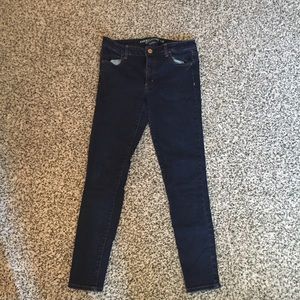 Dark denim skinny jean